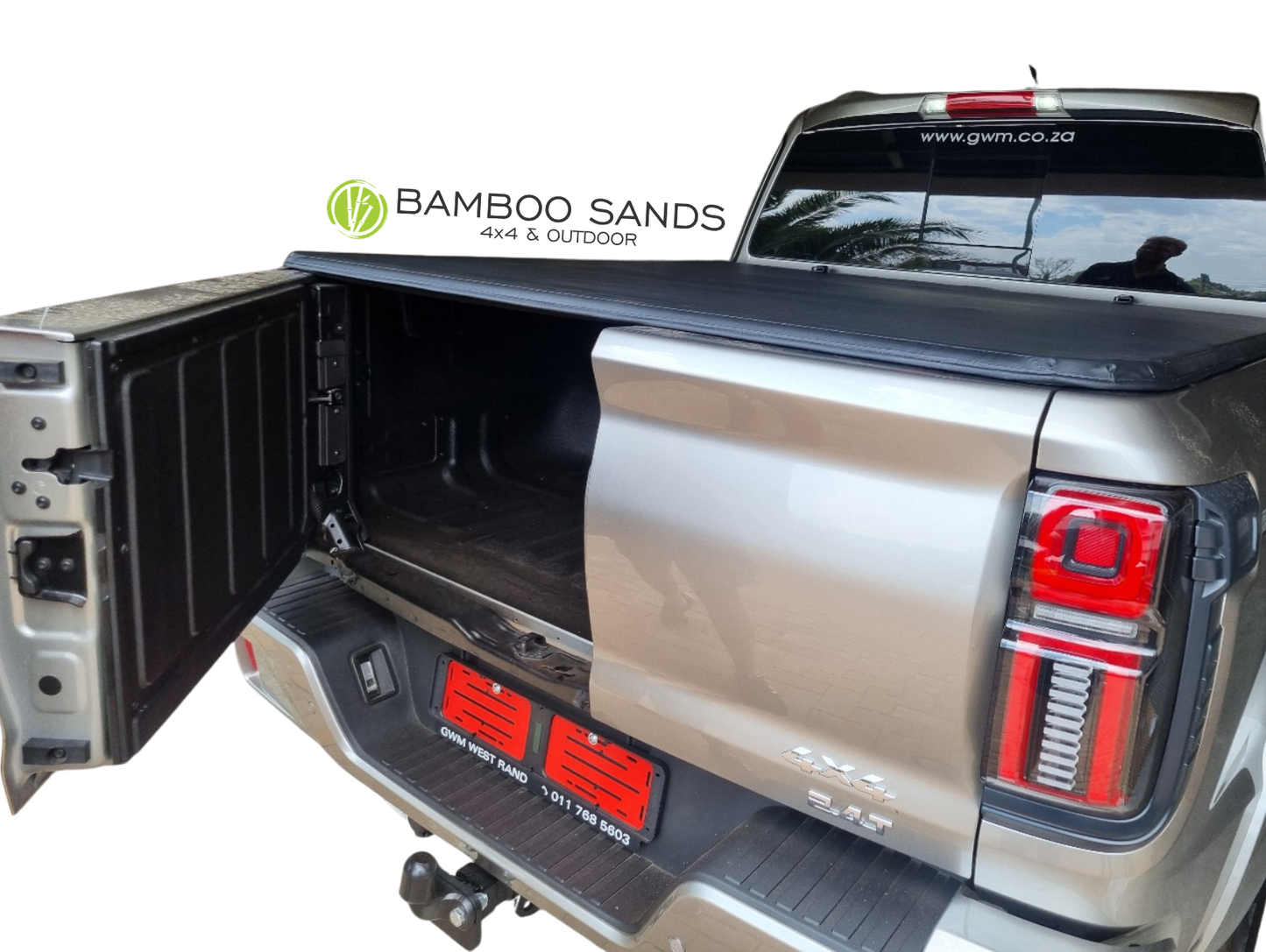 SOFT TRI-FOLD TONNEAU COVER